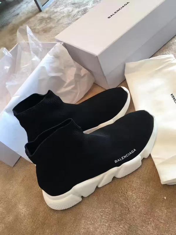 Josh TD HOW TO CLEAN BALENCIAGA SPEED RUNNER